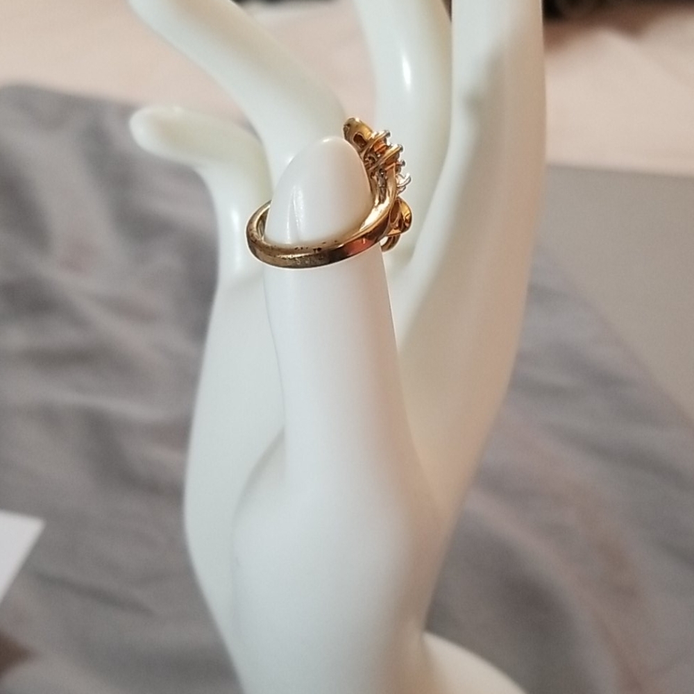Ring - Picture 2 of 2
